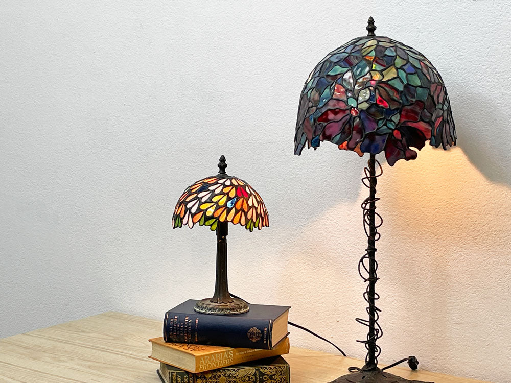 アンティークスタイル テーブルランプ ティファニーランプ 1灯 ステンドグラス アールヌーヴォー クラシカルデザイン 2点 中古品 買い取りしました。
