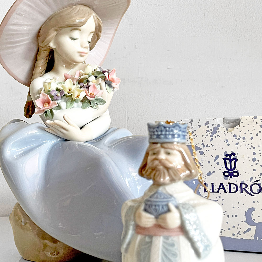 リヤドロ LLADRO 花の香りにつつまれて Fragrant Bouquet Girl Figurine 陶製人形 ＆ ガスパール王 King Gaspar ビンテージ クリスマスオーナメント 陶磁器 フィギュリン スペイン～ やさしいまなざしの人形たち ～