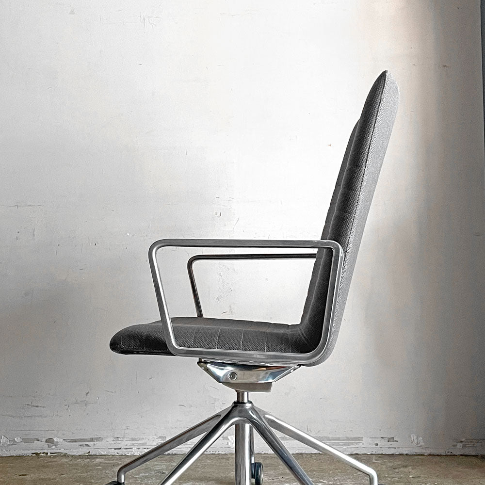 アンドリューワールド Andreu World フレックス エグゼクティブ Flex Executive インターミディエイトバック アームチェア デスクチェア ～英知の結晶、オフィスチェア～