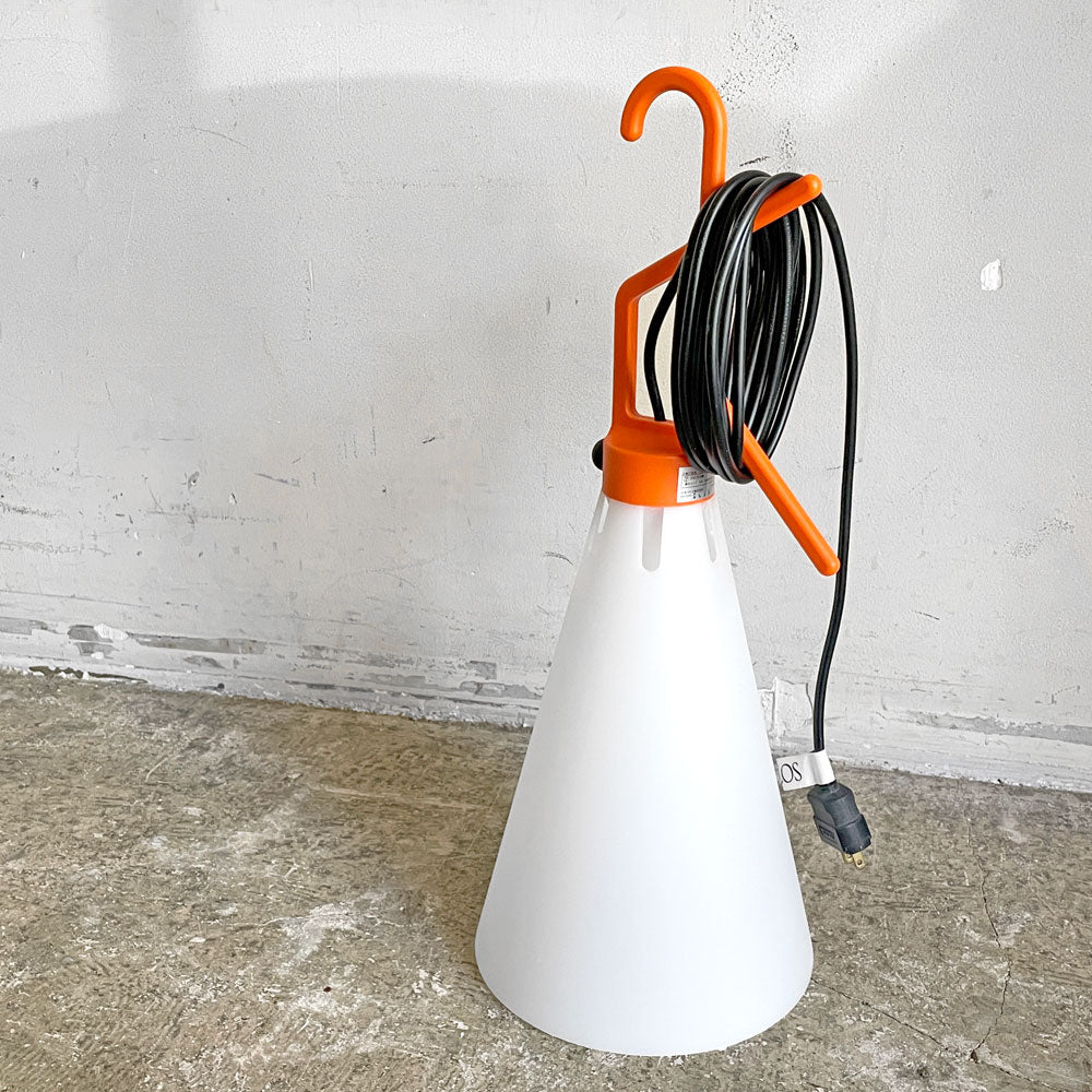 【自由が丘店】フロス FLOS メイデイ MAYDAY マルチライト スタンドライト コンスタンチン・グルチッチ Konstantin Grcic 2019年製 MoMA 買取させていただきました。