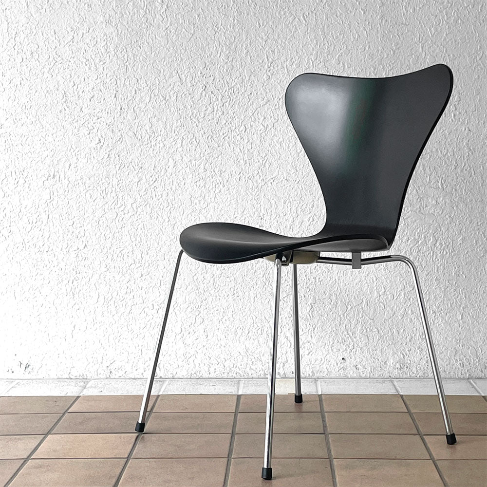 【用賀店】 フリッツハンセン Fritz Hansen 3107 セブンチェア ラッカー ブラック スタッキング アルネ・ヤコブセン デンマーク 北欧家具 買取させていただきました。