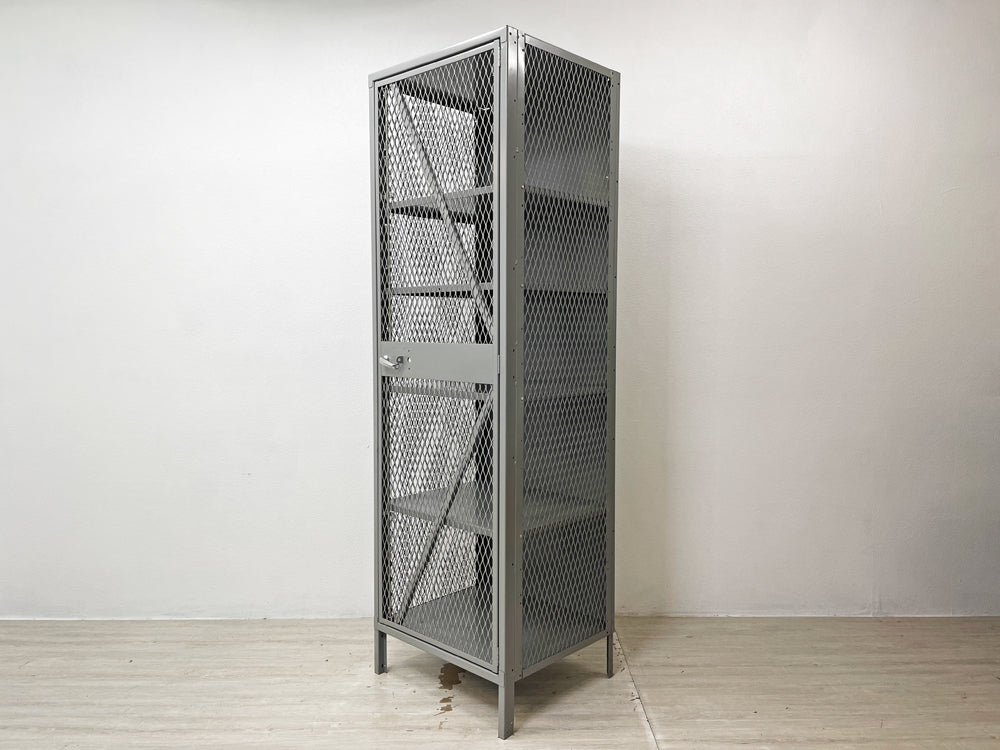 リオン LYON メッシュロッカー MESH LOCKER スチール グレー W61 パシフィックファニチャー P.F.S取扱 インダストリアル USA 定価￥176,000- 中古品 買い取りしました。