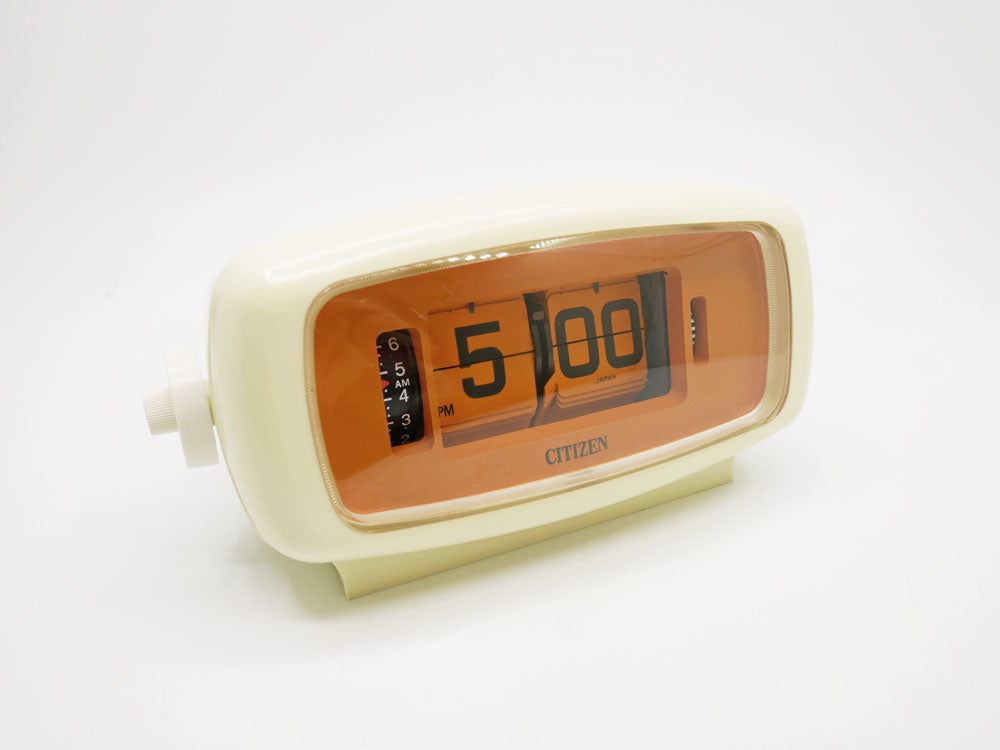 シチズン CITIZEN パタパタ時計 RHYTHM 5RD001N 1973年製 ホワイト×オレンジ アラームクロック 置き時計 レトロ スペースエイジ 箱付き 中古品 買い取りしました。