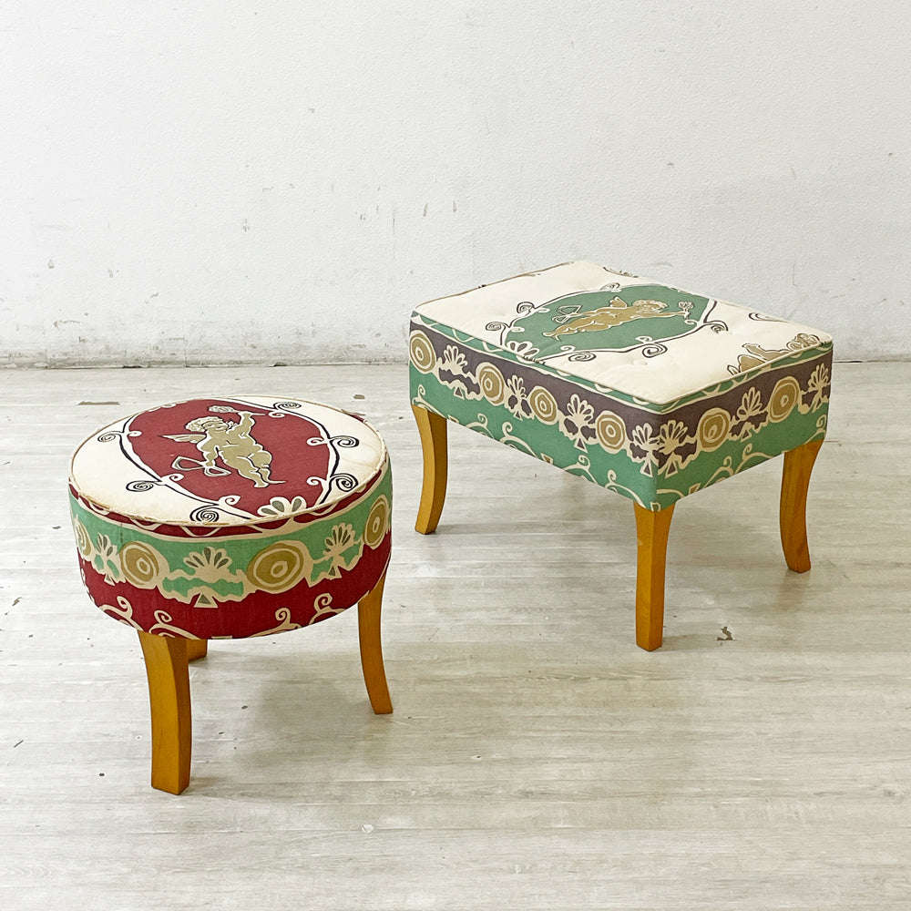 【祖師ヶ谷大蔵店】ヨーロピアンビンテージ オットマン フットスツール ラウンド ＆ スクエア ファブリック キューピットモチーフ ビーチ材 買取させていただきました。