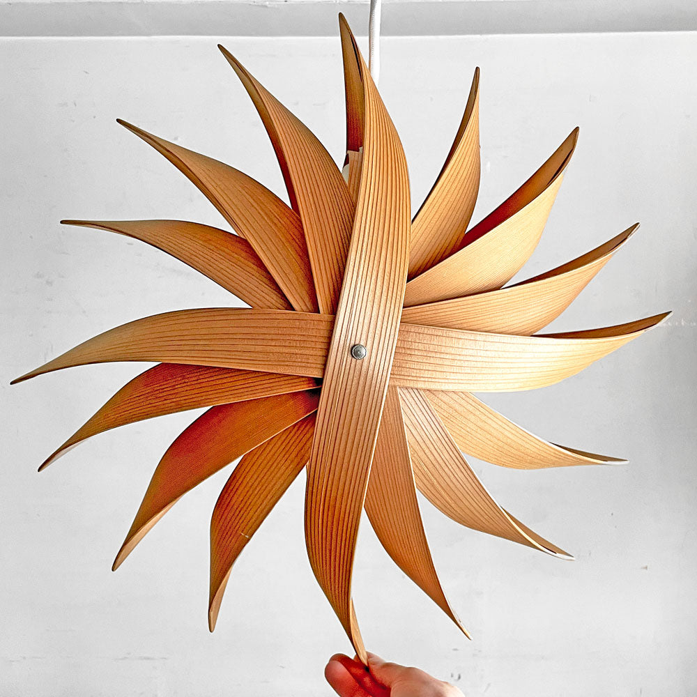 【自由が丘店】谷 俊幸 WAPPA SHADEシリーズ KAZAGURUMA風車 ワッパシェードペンダントランプ 秋田曲げわっぱ  買取させていただきました。