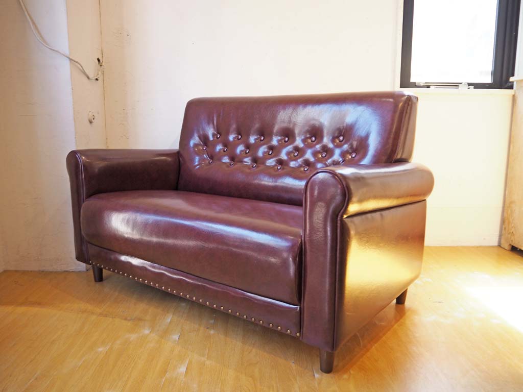 ビーカンパニー B-company ヴェルサイユ ソファ VERSAILLES SOFA 2P レザー 合成皮革 鋲 ダークブラウン 買い取りしました。