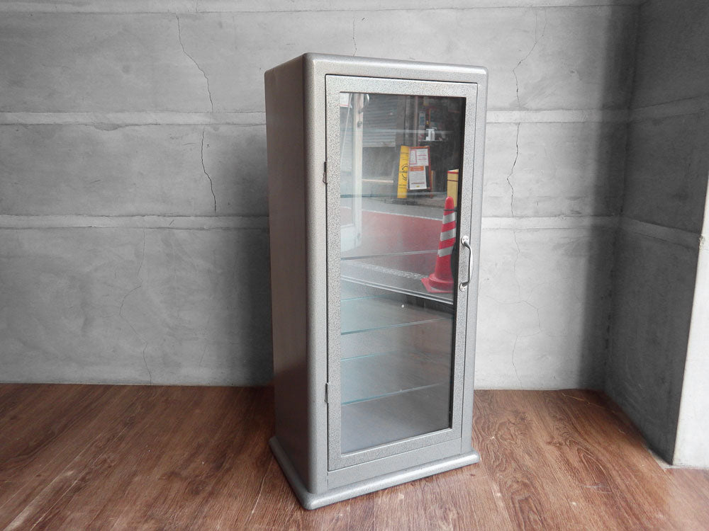 ダルトン DULTON キャビネット 5 レイヤー CABINET 5 LAYER グレー キュリオケース ディスプレイラック 飾り棚 ガラス スチール 廃番 中古品 買い取りしました。