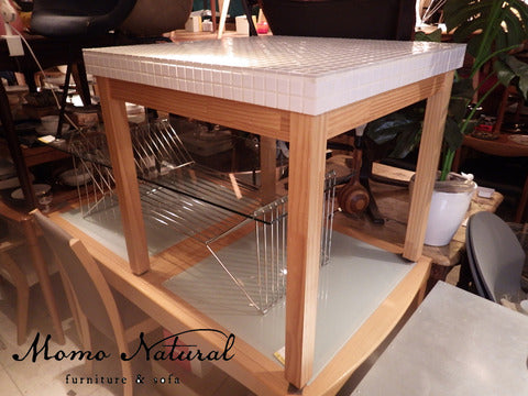 MOMOnatural / モモナチュラル　モザイク タイルトップ ダイニングテーブル　モザイクタイルが食卓を彩る　【買取と販売とレンタルのお店】