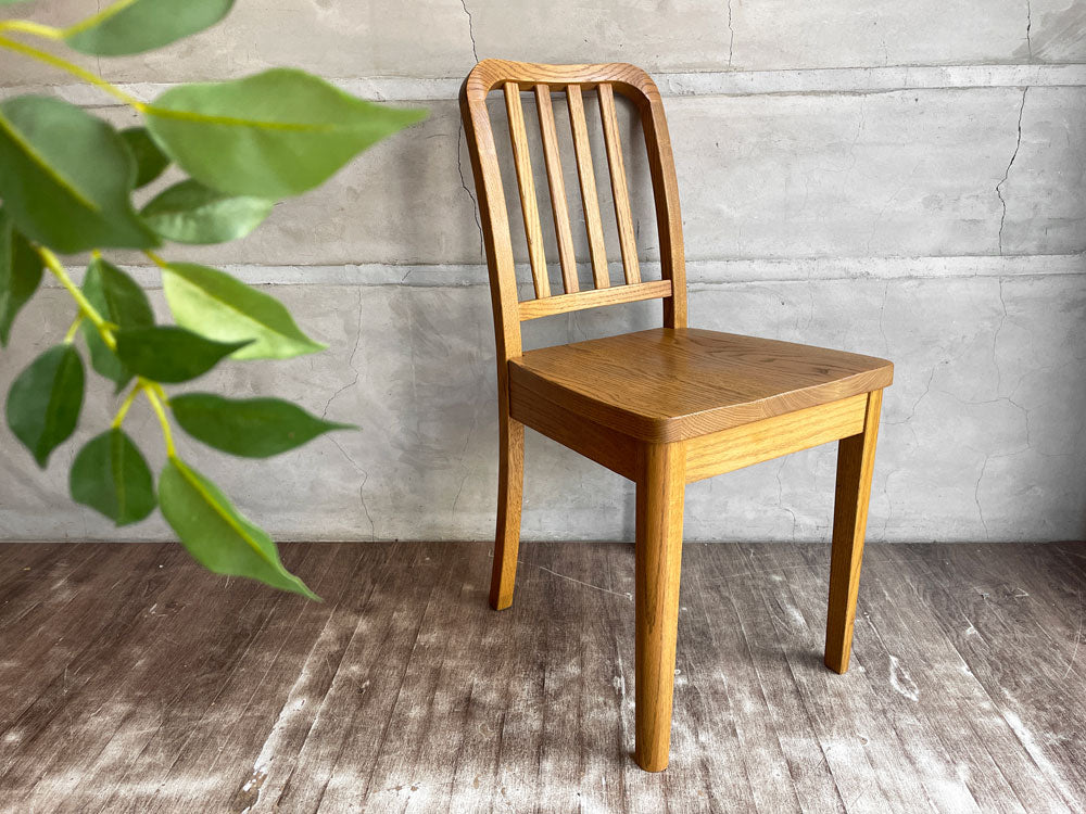 モモナチュラル MOMO Natural ベーシック BASIC ダイニングチェア オーク無垢材 オイル仕上げ 定価￥22,000- 中古品 買い取りしました。