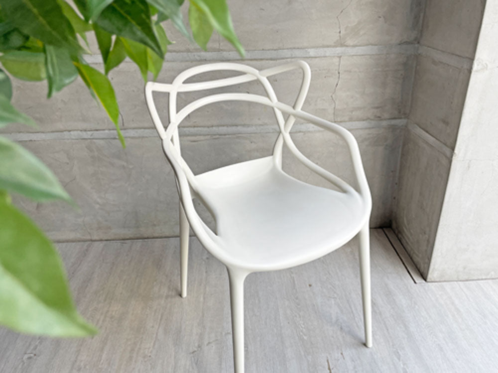 カルテル Kartell マスターズチェア Masters chair フィリップ・スタルク Philippe Starck デザイン ホワイト 定価￥44,800- 中古品 買い取りしました。