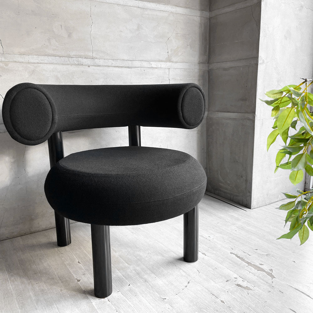 【学芸大学店】トムディクソン Tom Dixon ファット ラウンジチェア FAT LOUNGE CHAIR Kvadrat Hallingdal生地 定価 ¥374,000- 買取させていただきました。