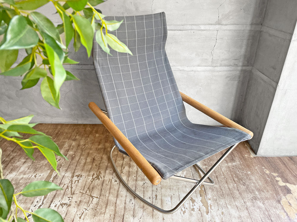 ニーチェアX NY Chair X シキリ Shikiri フォールディングチェア ロッキングチェア オーク材 ダークグレー 新居猛 中古品 買い取りしました。