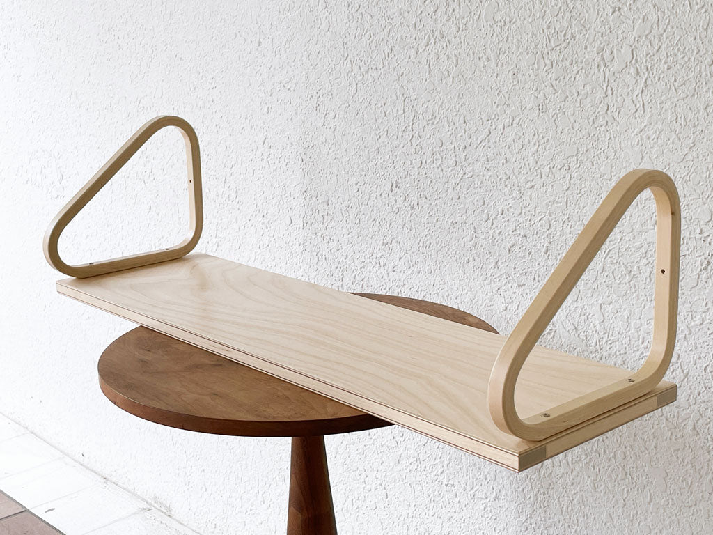 アルテック artek 112B ウォールシェルフ 壁付け棚 バーチ材 ナチュラルラッカー アルヴァ・アアルト 北欧家具 中古品 買い取りしました。