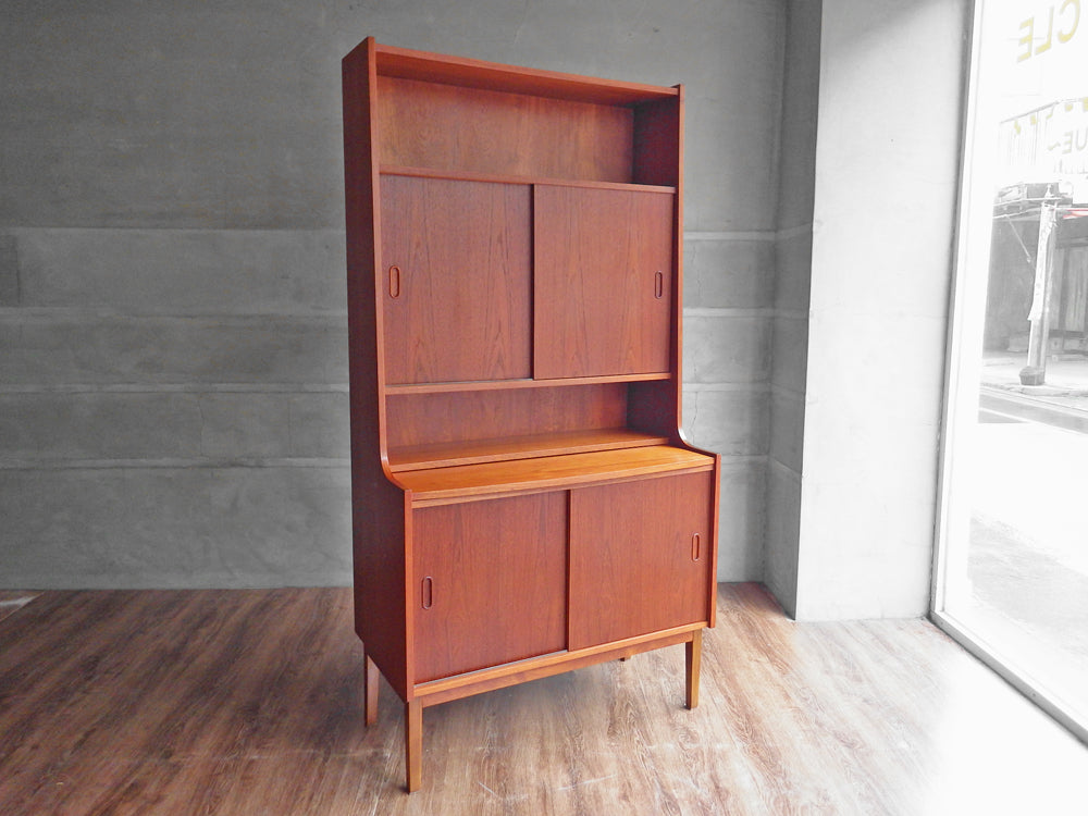 北欧ビンテージ Scandinavian Vintage チーク ブックシェルフ 本棚 ライティング キャビネット 北欧家具 中古品 買い取りしました。