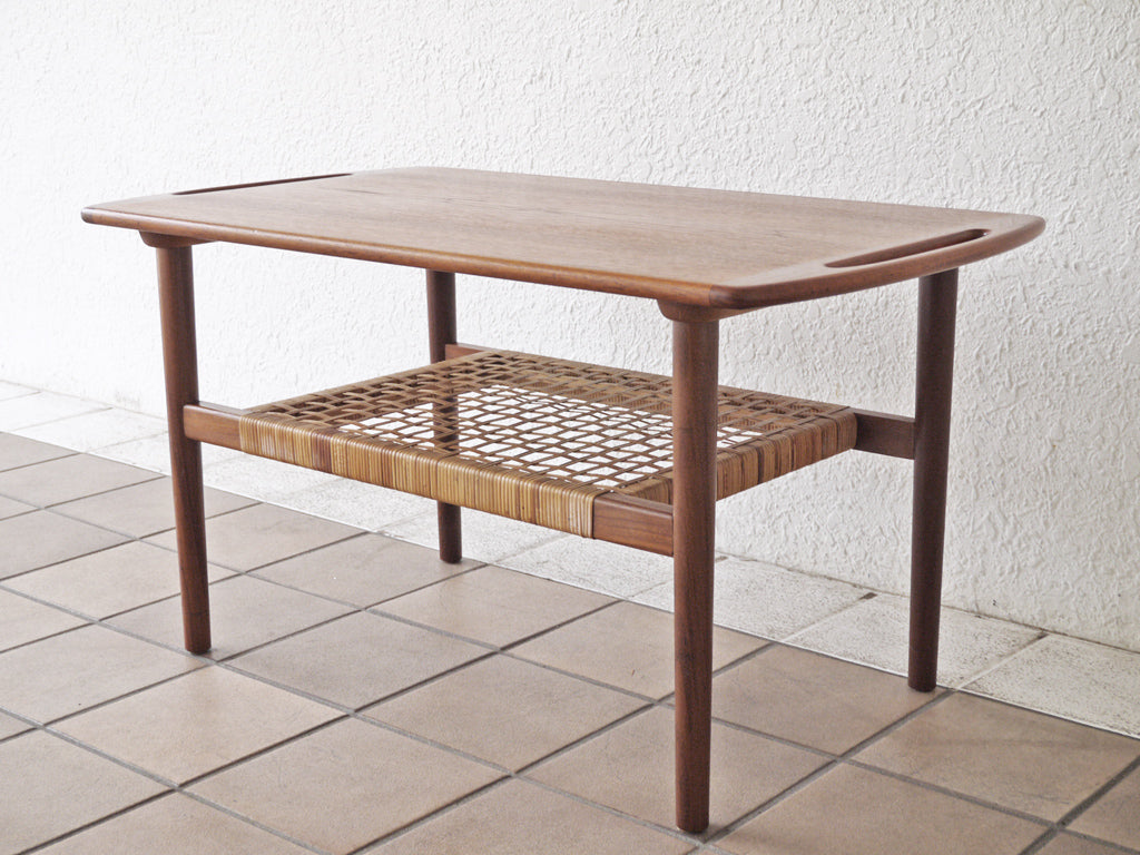anton kildeberg møbelfabrik社 デンマークビンテージ Danish Vintage チーク材 ラタン センターテーブル 北欧家具 希少品 中古品 買い取りしました。