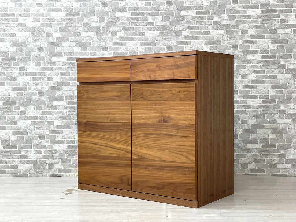 無印良品 MUJI ウォールナット材 キャビネット 木製扉 W88 木製収納 ナチュラル シンプル 中古品 買い取りしました。