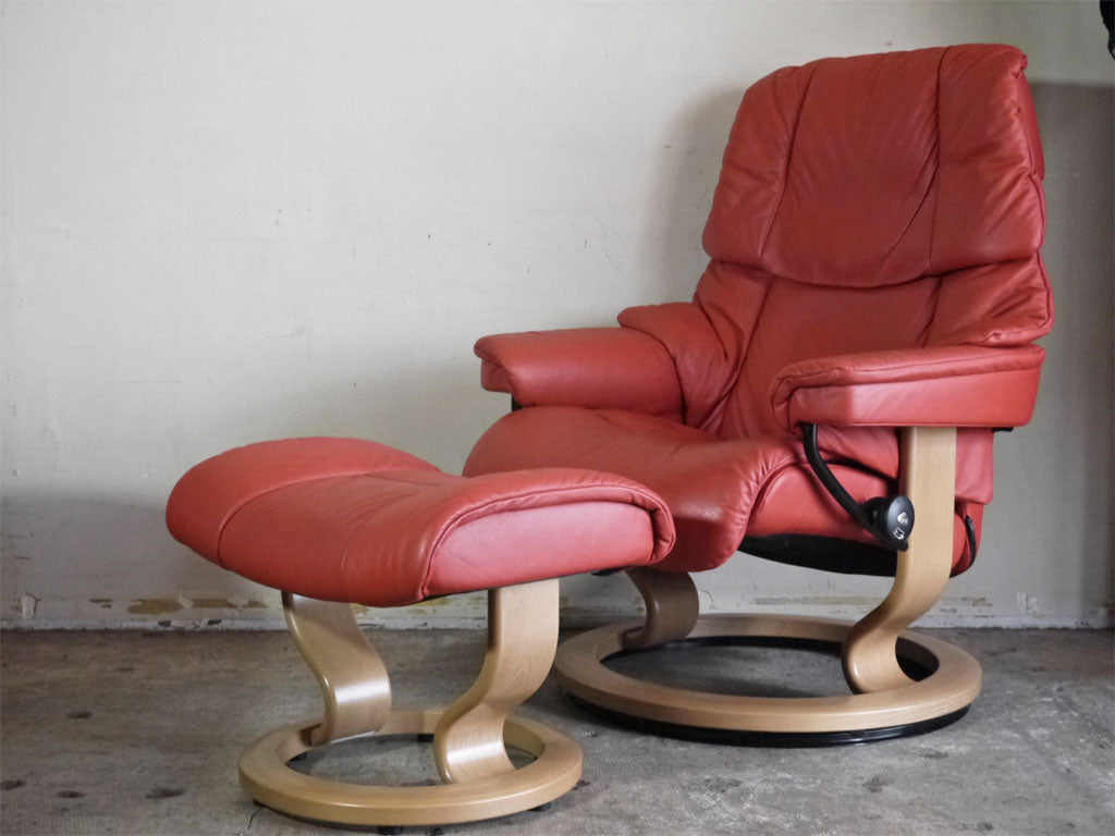 エコーネス EKORNES ストレスレスチェア Stressless レノ RENO リクライニングチェア オットマンセット Mサイズ レザー ヘナ 北欧 ノルウェー 中古品 買い取りしました。