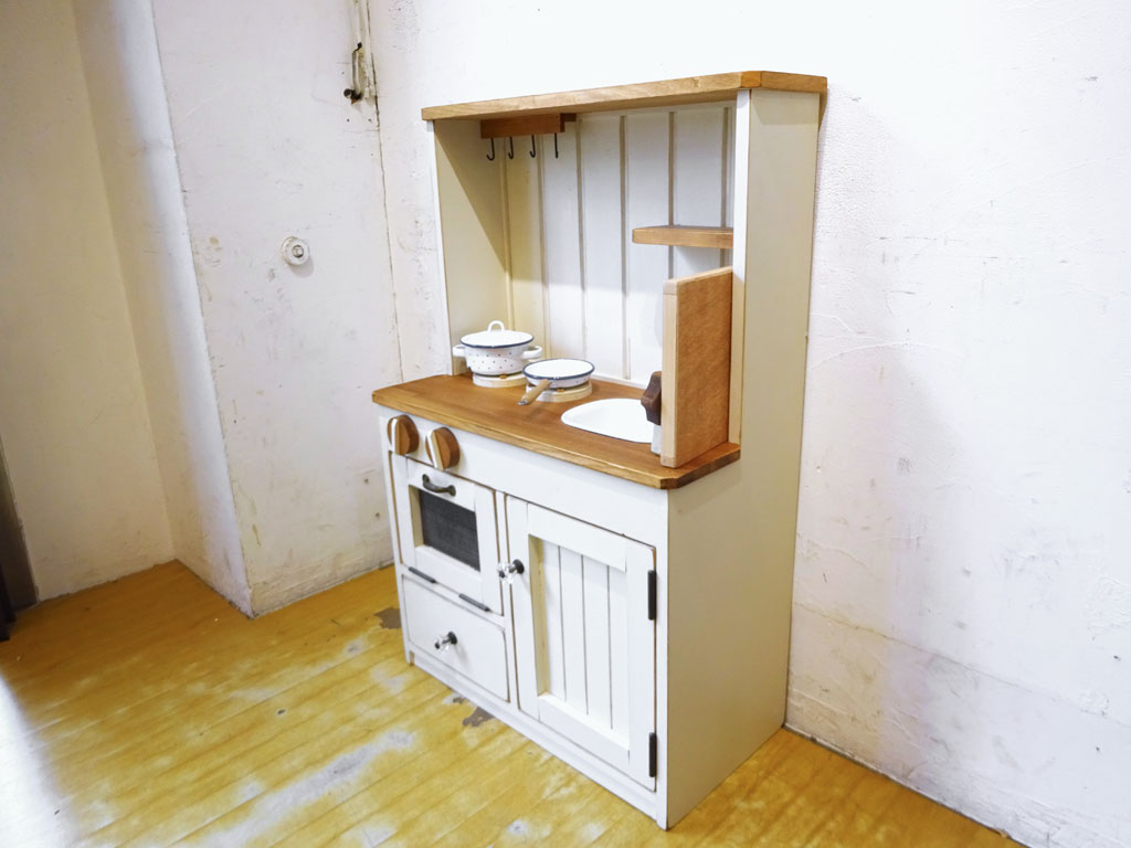ハンドメイド おままごと キッチン 木製おもちゃ ホワイトペイント  中古品 買い取りしました。
