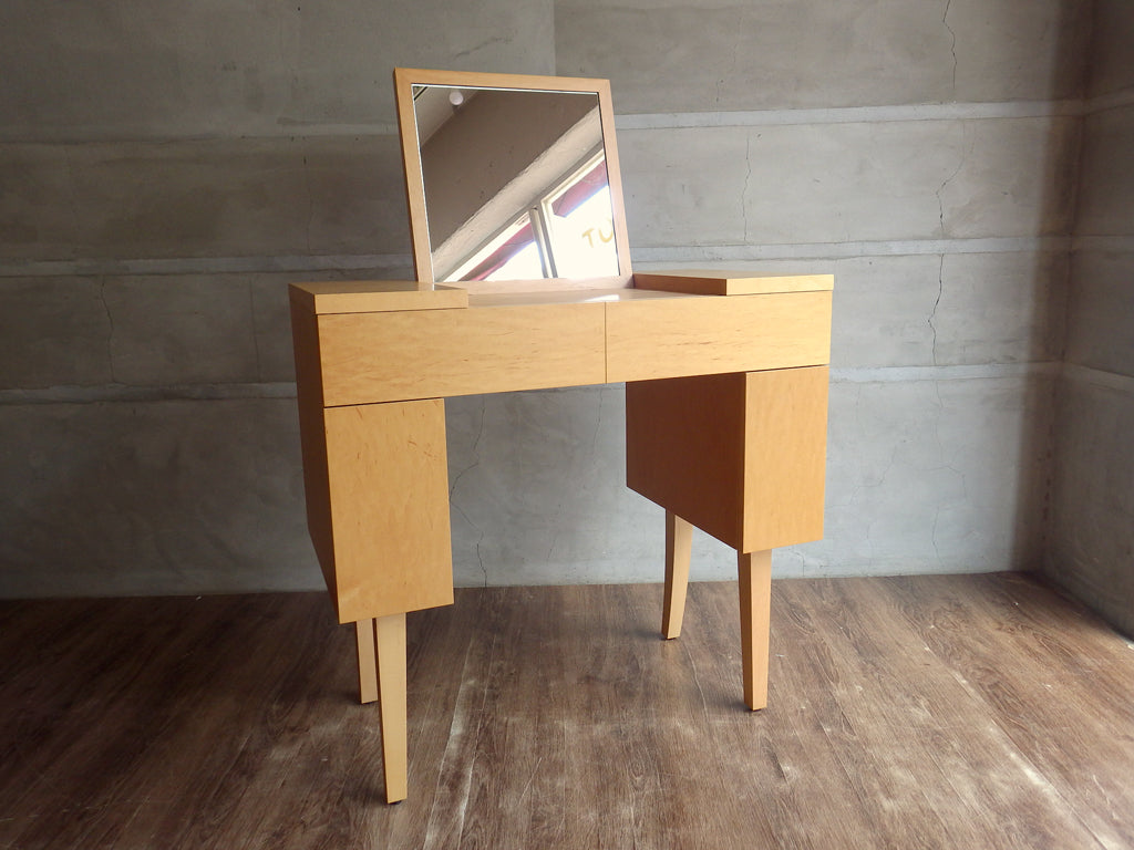 イデー IDEE エアウ ドレッサー メープル e.a.u DRESSER Maple デスク 美品 定価191,400円 中古品 買い取りしました。