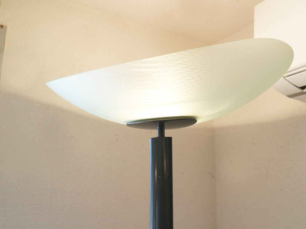 アルテミデ Artemide テベ Tebe スタンドライト フロアライト スタンドライト ガラス エルネスト・ジスモンディ イタリアモダン ヤマギワ取り扱い   買い取りしました。