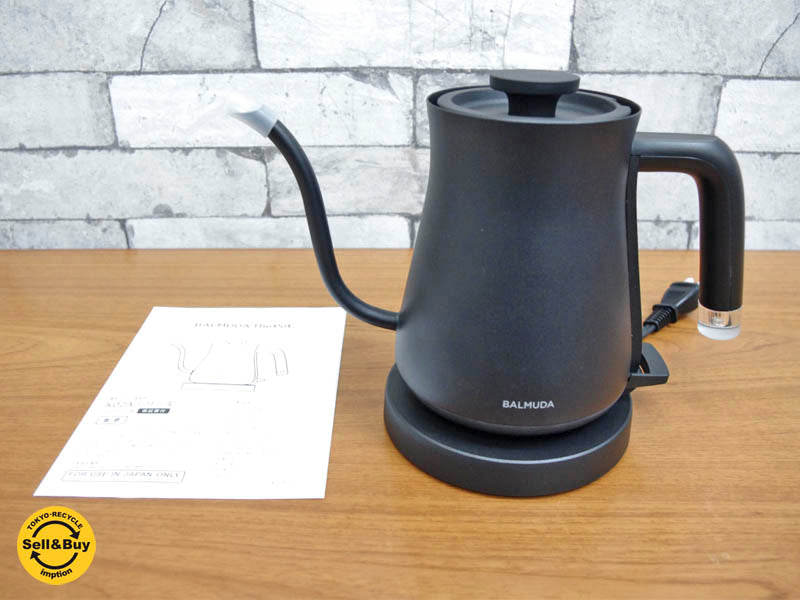 バルミューダ BALMUDA ザ ポット The Pot 電気ケトル 0.6L K02A-BK ブラック 2016年製　中古品 買い取りしました。祖師谷大蔵店 出張買取もお任せ下さい。