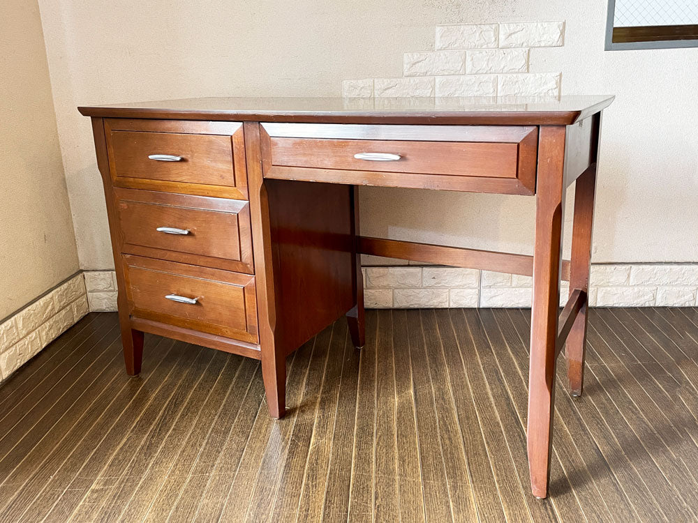 ビーピージョン B.P.John Furniture 片袖デスク デコラトップ 4ドロワー W122cm 米軍家具 ミッドセンチュリー USビンテージ 中古品  買い取りしました。