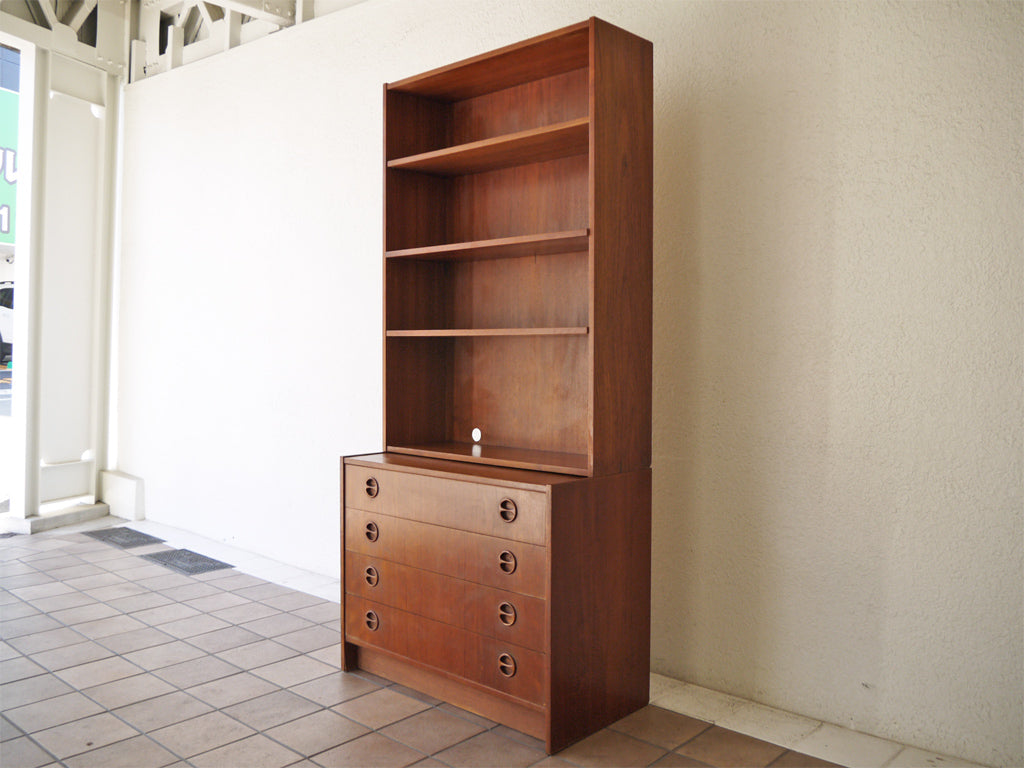 デンマークビンテージ Danish Vintage ブックシェルフ キャビネット 本棚 チーク材 北欧ビンテージ 北欧家具 中古品 買い取りしました。