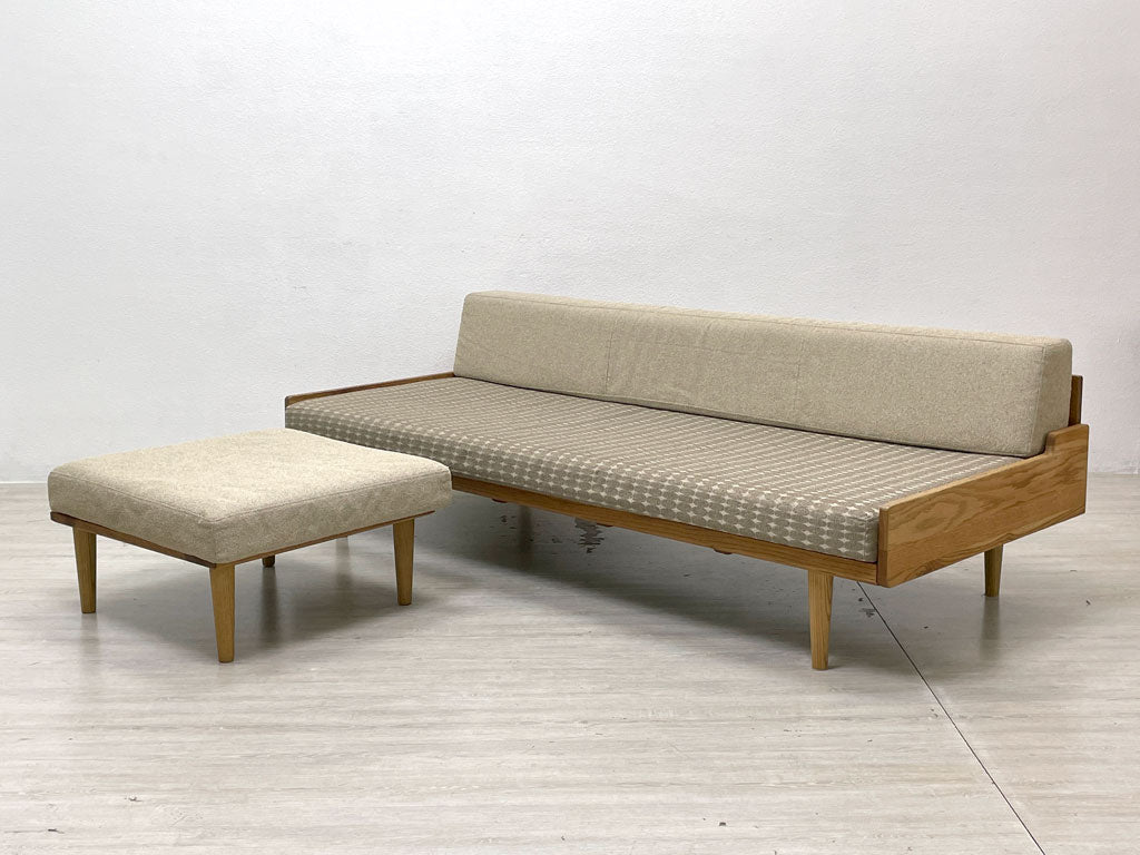 モモナチュラル Momo Natural デイソファ DAY SOFA 3シーター & デイオットマン M セット アームレス オーク材 ファブリック カバーリング 定価総額￥185,000～ 中古品 買い取りしました。