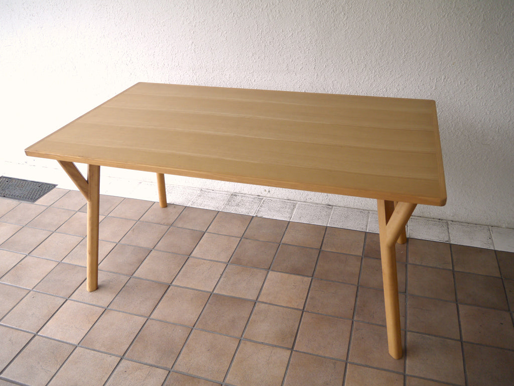 関家具 WISE TABLE タモ材 ダイニングテーブル ナチュラル 廃番 北欧スタイル  中古品 買い取りしました。