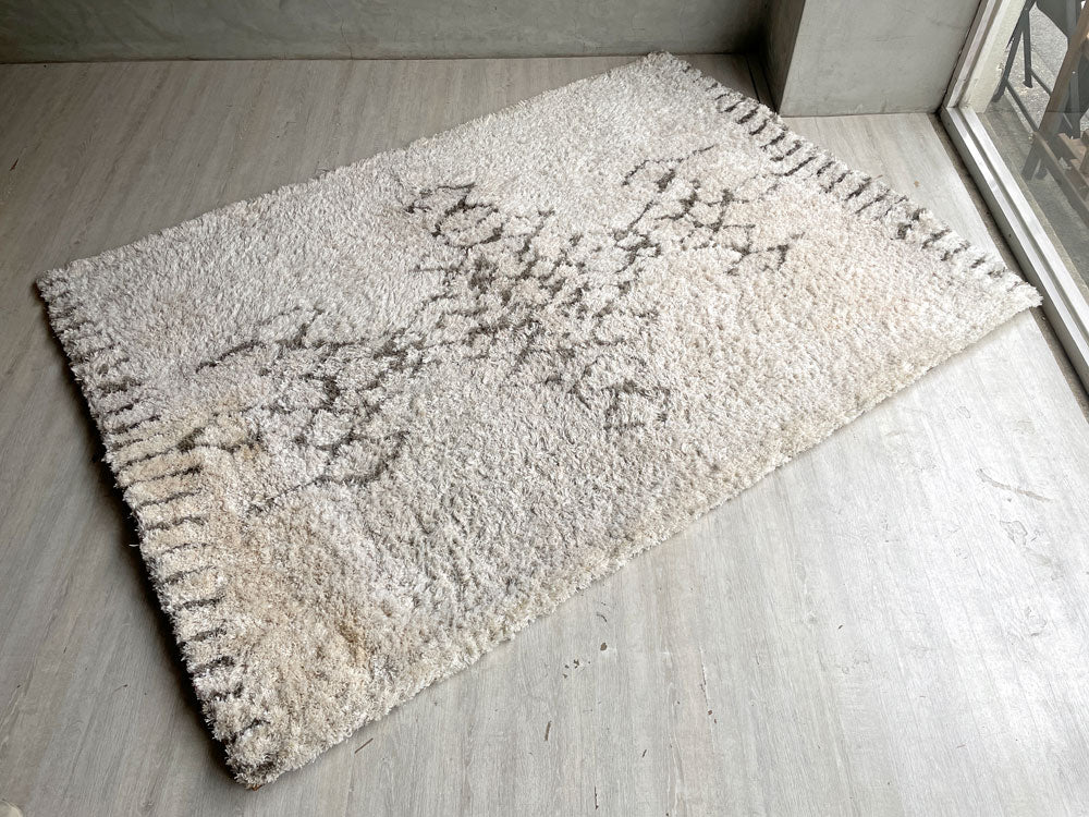 リニエデザイン LINIEDESIGN サラマンカ SALAMANCA ラグ 絨毯 ホワイト デンマーク ASPLUND取扱い 定価￥75,900- 中古品 買い取りしました。