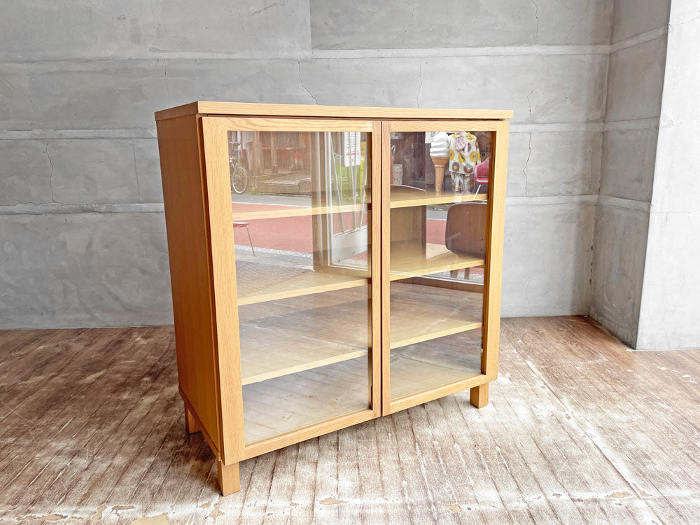 無印良品 MUJI 木製キャビネット 食器棚 カップボード ガラス扉 タモ材 W80cm 廃番 中古品 買い取りしました。