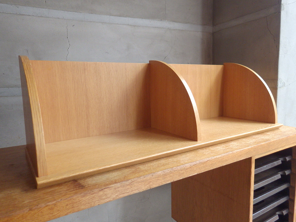 ソボーモブラー Soborg mobler SM-70 マガジンラック ボーエ・モーエンセン Borge Mogensen デンマーク 中古品 買い取りしました。