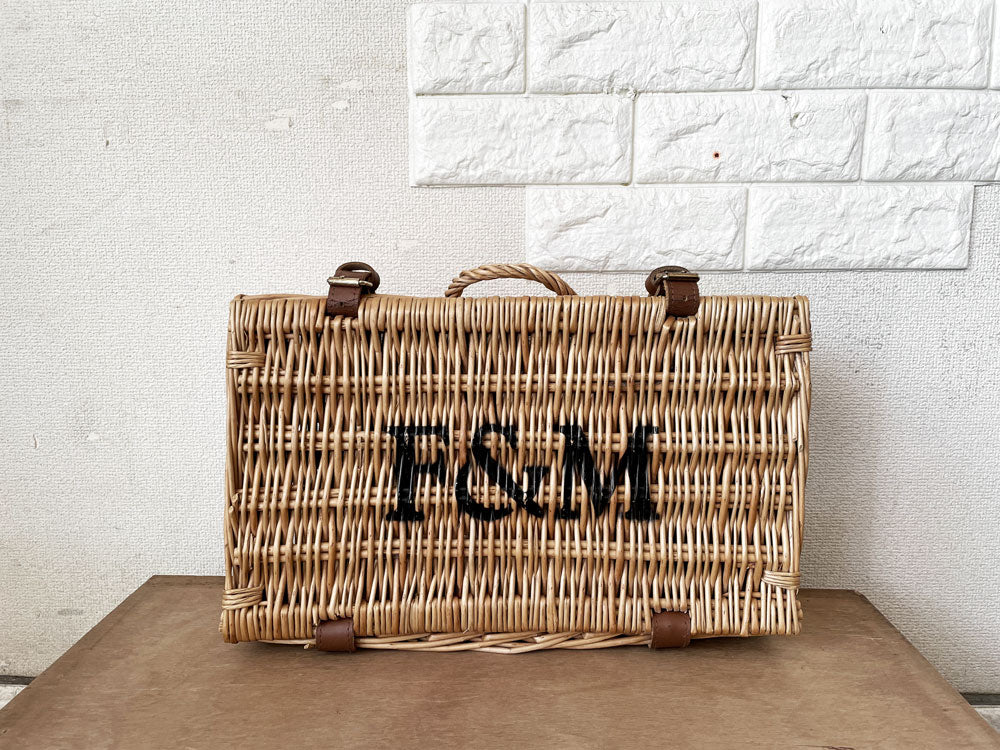 フォートナム＆メイソン Fortnum & Mason F&M ハンパー 蓋付きバスケット ピクニックバスケット W40cm ウィッカー レザーベルト付 イギリス  中古品  買い取りしました。