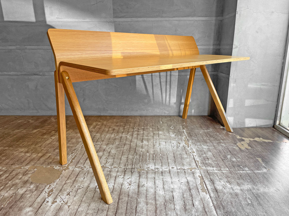 ヘイ HAY コペンハーグ Copenhague CPH190 オーク材デスク W150 バックボード付き 北欧 デンマーク 中古品 買い取りしました。
