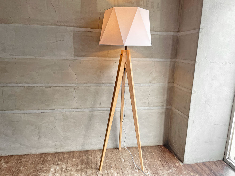 アートワークスタジオ ART WORK STUDIO エスプレッソ2 Espresso2 フロアライト ホワイト 定価￥58,300- 中古品 買い取りしました。