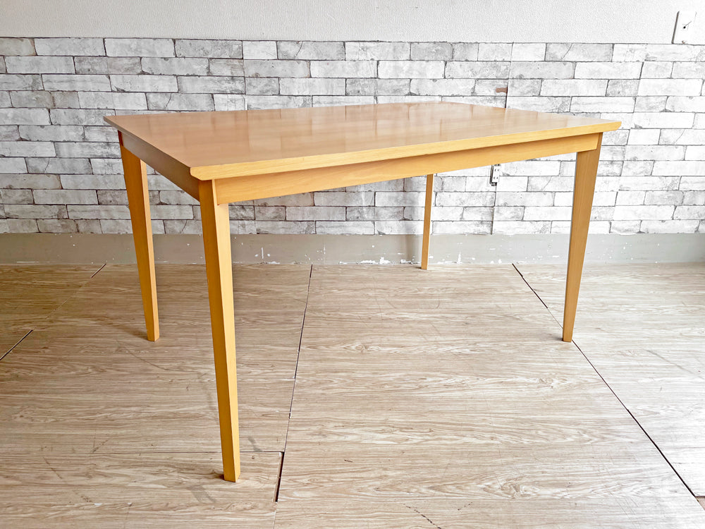 IDC大塚家具 OTSUKA アクシス2 Axis2 ダイニングテーブル ビーチ材 W125cm ナチュラル シンプルデザイン  中古品  買い取りしました。