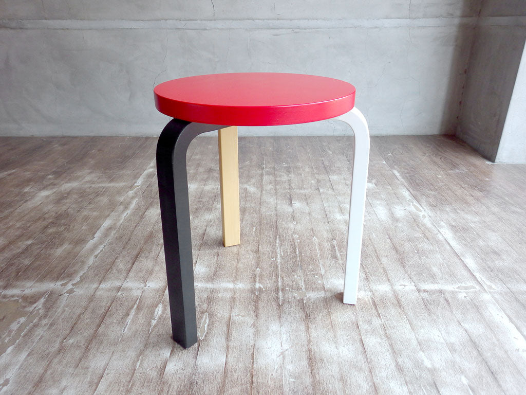 アルテック artek スツール60 アルヴァ・アアルト 80周年記念 限定モデル 3本脚 マイク・メレー マルチカラー SEMPRE取扱 中古品 買い取りしました。