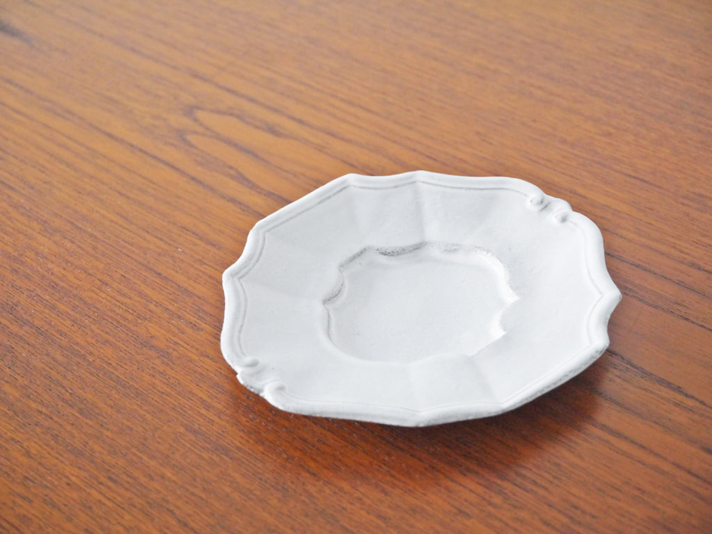 アスティエ・ド・ヴィラット Astier de Villatte レジェンス Regence ミニプレート ソーサー 13cm フランス 中古品 買い取りしました。