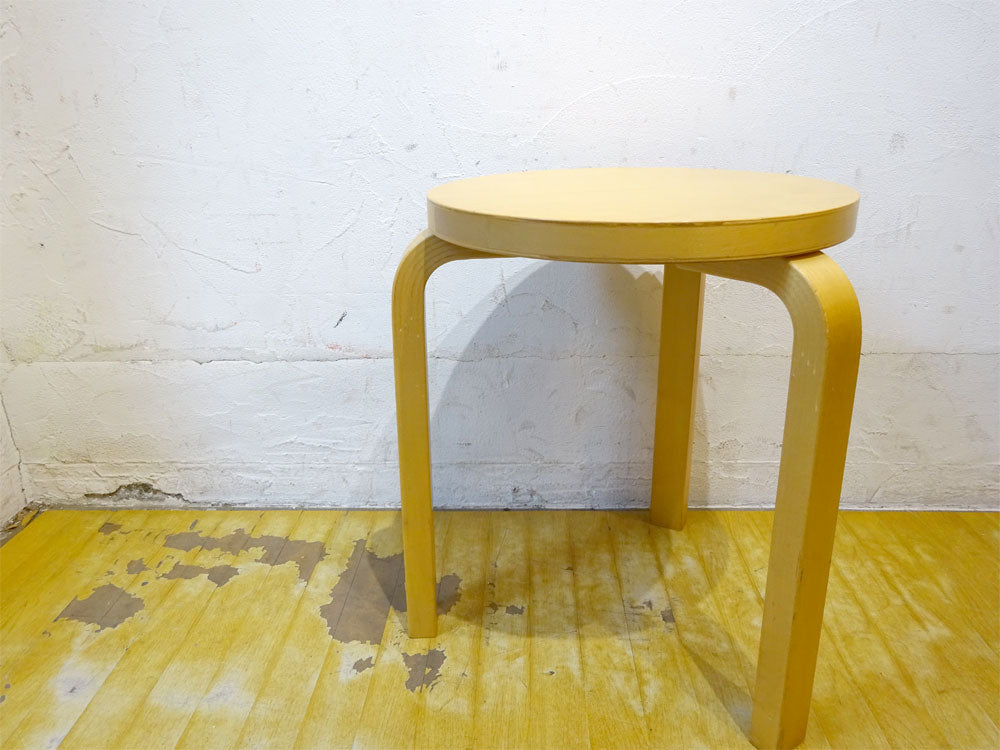 アルテック artek スツール 60 3本脚 バーチ材 2006年 ナチュラル アルヴァ・アアルト フィンランド 北欧家具 買い取りしました。