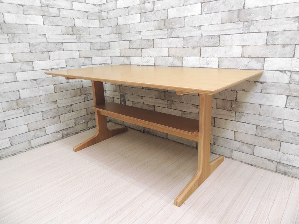 無印良品 MUJI リビングでもダイニングでもつかえる テーブル オーク材 W130cm シンプル ナチュラルデザイン  買い取りしました。