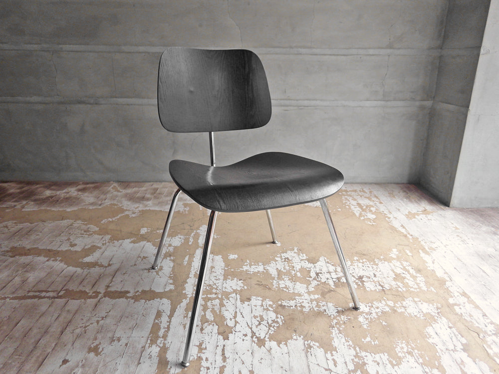 チャールズ & レイ・イームズ Charles & Ray Eames DCM ダイニングチェア オーク材 ブラック プライウッド メタルレッグ リプロダクト品 中古品 買い取りしました。