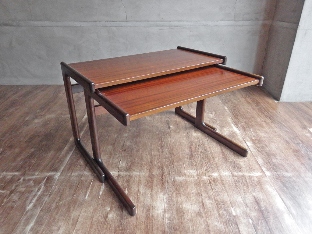 サラン・ニューボルグ Salin Nyborg ネストテーブル マホガニー材 北欧ビンテージ デンマーク ミッドセンチュリー 現状品 中古品 買い取りしました。