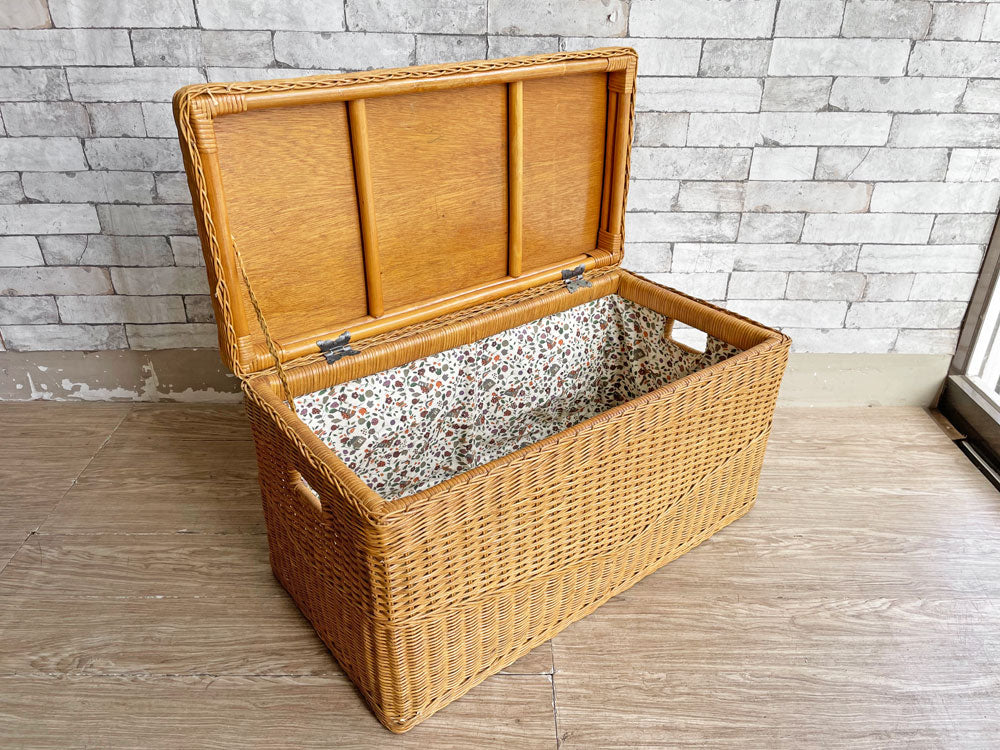 カントリースタイル Country Style 蓋付き ラタン バスケット ブランケットボックス W82cm 花柄 籐かご 収納 店舗什器 中古品 買い取りしました。