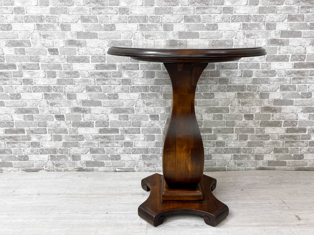 ヨーロピアンクラシカル European Classical 無垢材 サイドテーブル フラワースタンド 花台 ラウンド天板 ルーマニア製  中古品 買い取りしました。