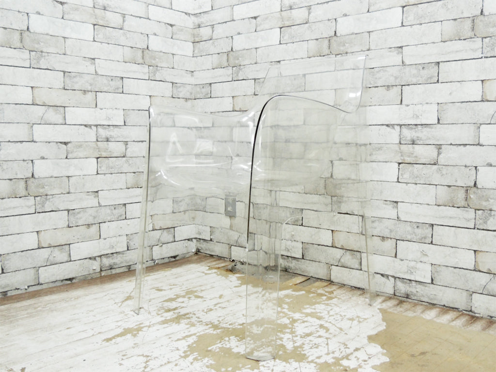 ドリアデ driade キスミーグッバイ KISS ME GOODBYE アームチェア スタッキングチェア 吉岡 徳仁 Tokujin Yoshioka   中古品 買い取りしました。