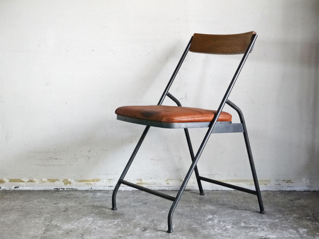 トラックファニチャー TRUCK FURNITURE スットチェア SUTTO CHAIR オーク無垢材 スチールフレーム レザーシート 中古品 買い取りしました。