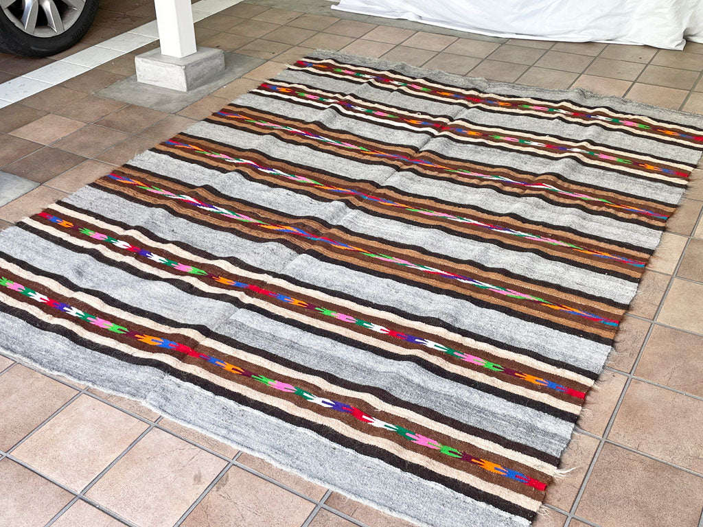 ビンテージ Vintage ラグ 絨毯 グレー ネイティブ柄 モヘア195×160cm 中古品 買い取りしました。