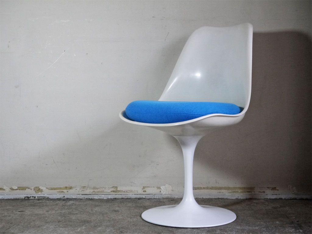 ノル Knoll チューリップチェア エーロ・サーリネン Eero Saarinen FRP製 スペースエイジ ビンテージ ミッドセンチュリー 中古品 買い取りしました。