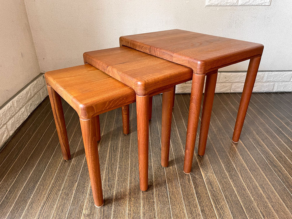 デューロン dyrlund チーク無垢材 ネストテーブル サイドテーブル 3連 W50/42/33cm デンマーク 北欧ビンテージ 中古品  買い取りしました。