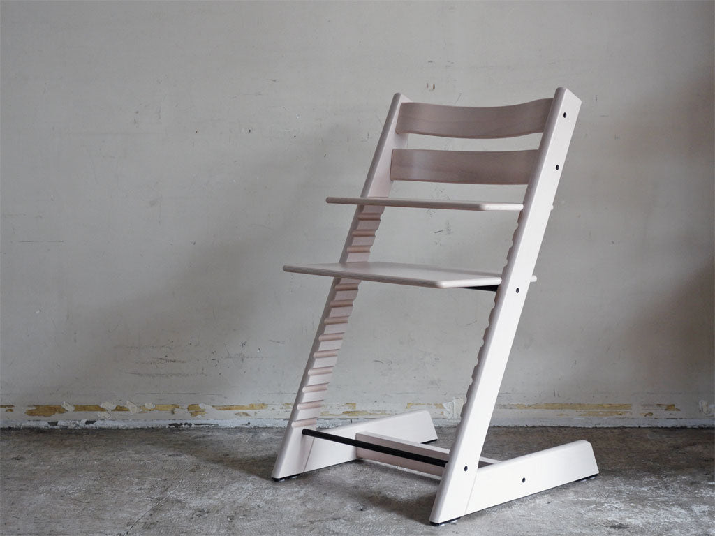 ストッケ STOKKE トリップトラップ TRIPP TRAPP ベビーチェア キッズチェア ホワイトウォッシュ S/N7～ ノルウェー 北欧家具 中古品 買い取りしました。